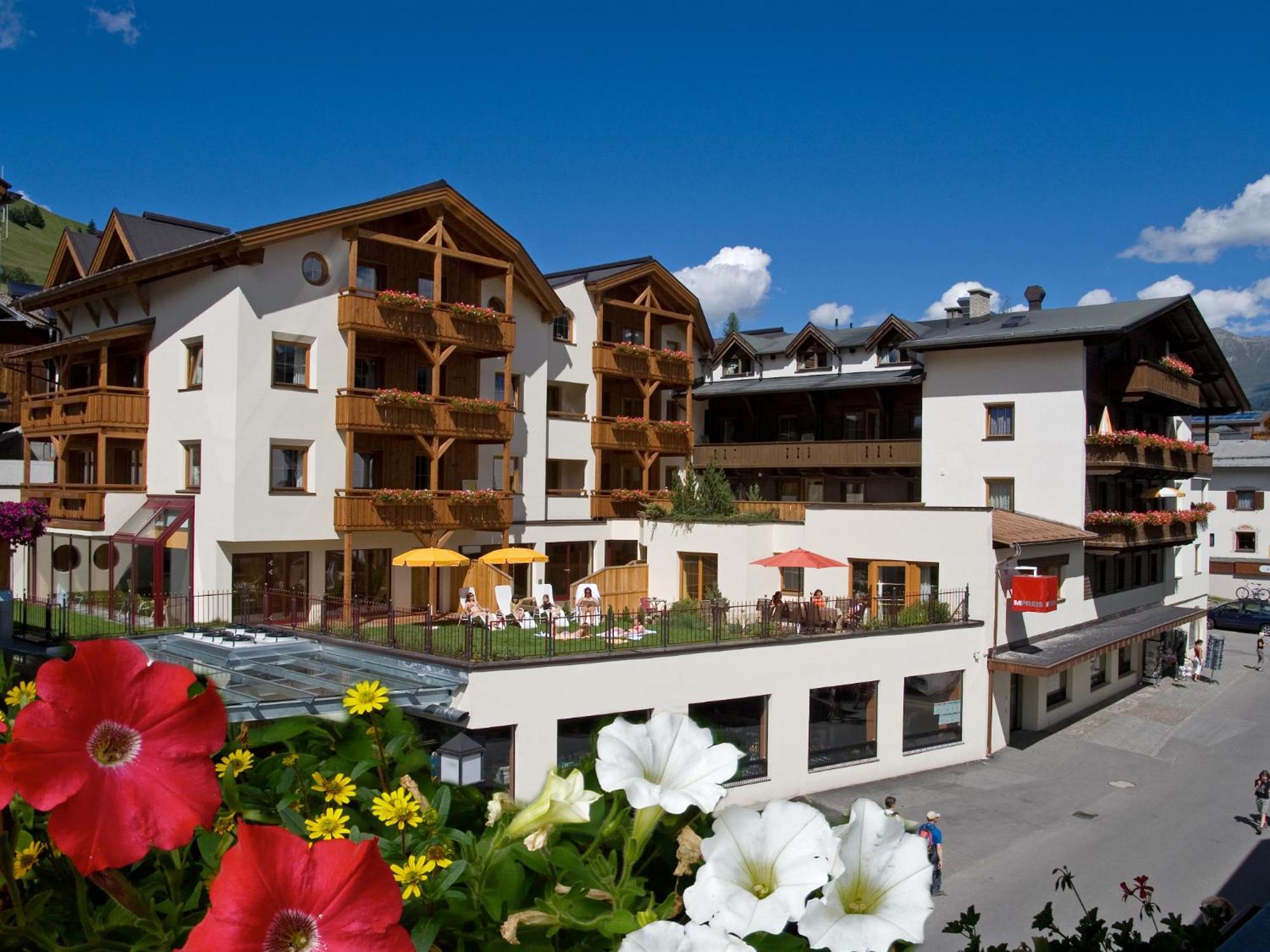 Naturhotel Feriengut Darrehof Серфаус Экстерьер фото