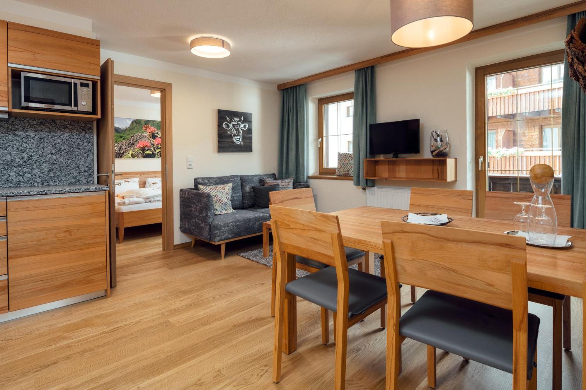 Naturhotel Feriengut Darrehof Серфаус Номер фото