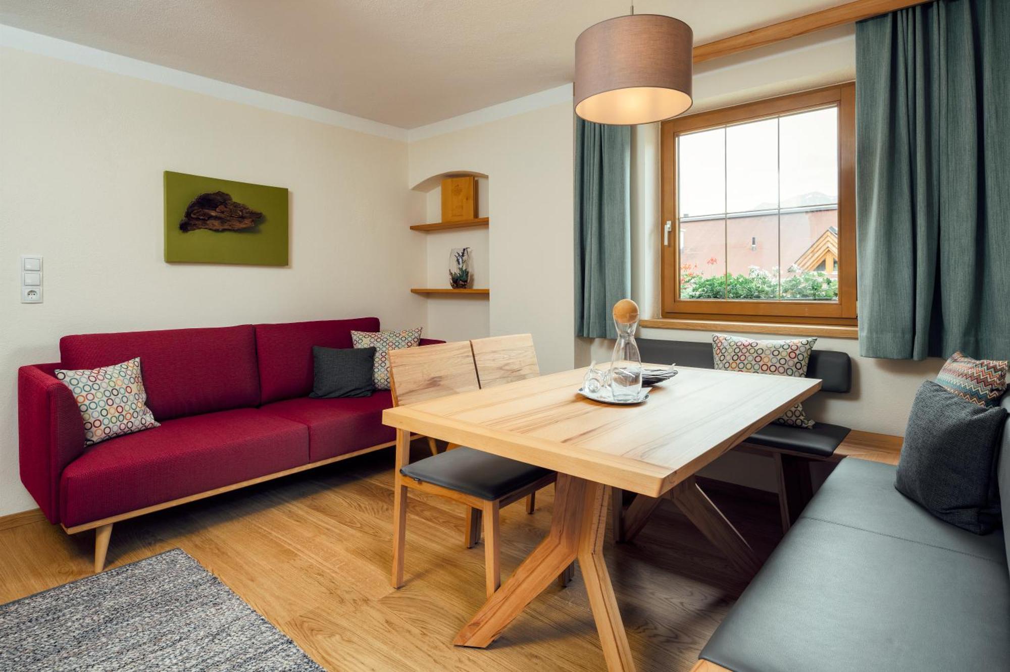 Naturhotel Feriengut Darrehof Серфаус Номер фото