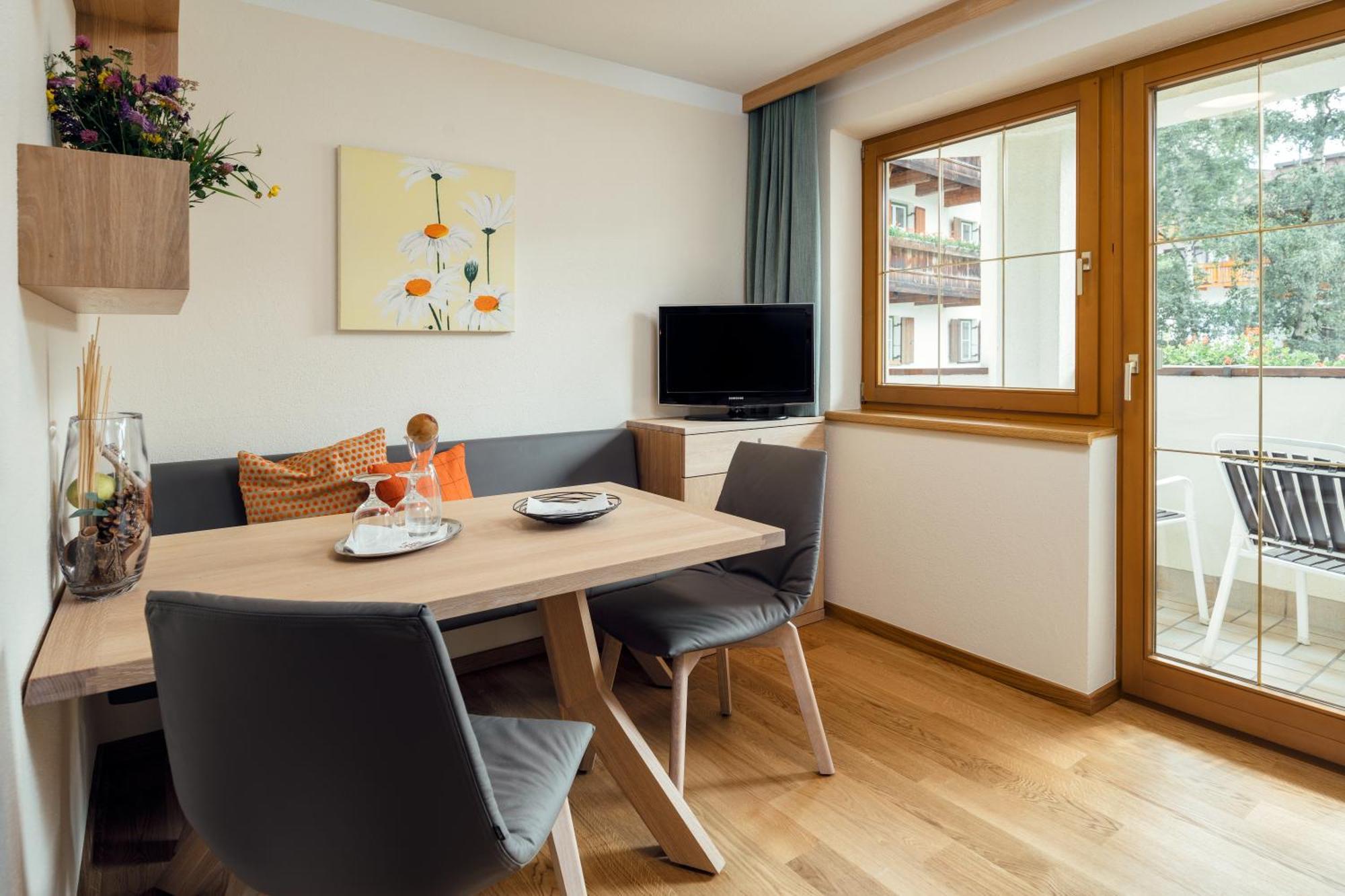 Naturhotel Feriengut Darrehof Серфаус Номер фото